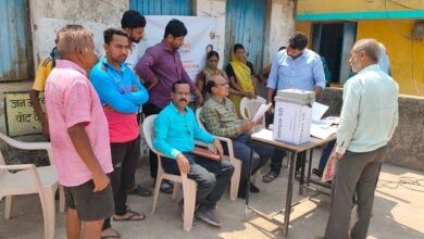 CG: शराब के नशे में स्कूल पहुंचने वाला प्रिंसिपल निलंबित, ग्रामीणों की शिकायत के बाद डीईओ ने की कार्रवाई