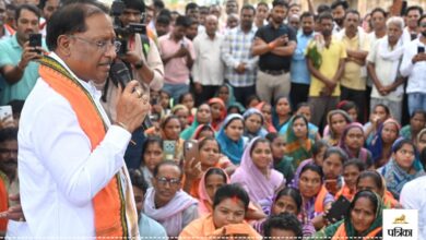 सुशासन तिहार के अंतिम चरण में गुलमोहर पेड़ के नीचे लगी CM साय की चौपाल, देखें Photo..