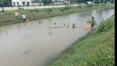 3 दिन से लापता बच्चे की लाश नहर में मिली:  मां के साथ तीज पर आया था गरियाबंद, रायपुर का रहने वाला था - Gariaband News