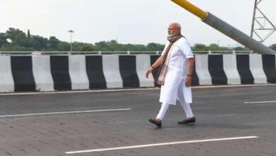 PM Modi Punjab Visit: दिल्ली से रवाना हुए पीएम, CM मान बोले-अस्वस्थ न होता तो साथ जाकर हालात दिखाता