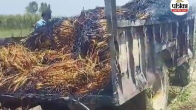 CG Tractor Fire: ओवरलोड धान ट्रॉली में लगी भीषण आग, धुआं और लपटें उठते देख मचा हड़कंप…