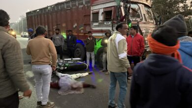 Latest road accident: स्टेट हाइवे पर तेज रफ्तार ट्रक ने बाइक सवार को मारी टक्कर, ऑन द स्पॉट हुई मौत