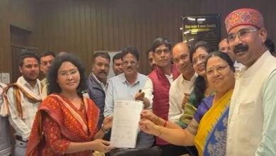 धान खरीदी में अव्यवस्था...बालोद विधायकों ने कलेक्टर से की मुलाकात: MLA निषाद ने कहा-घर-घर स्टॉक जांच करना, किसानों का अपमान है, आंदोलन की दी चेतावनी - Balod News