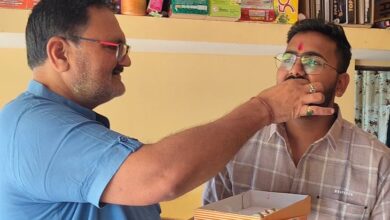 जिनेश जैन बने प्रदेश के सबसे कम उम्र के CMA:  मनेंद्रगढ़ सहित जिले का नाम रोशन, परिवार में खुशी का माहौल - Manendragarh-Chirmiri-Bharatpur News