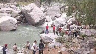 Jammu: सेना का जवान मनावर तवी में डूबा, तैराकी का अभ्यास करते समय हादसा, लापता अक्षय की तलाश जारी