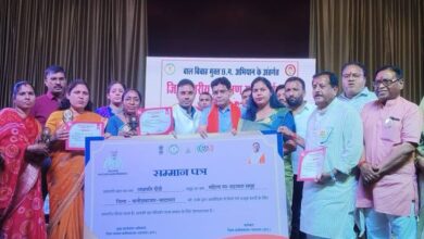 राजस्व मंत्री बोले- महिलाओं के सम्मान, उत्थान को सरकार प्रतिबद्ध: बलौदाबाजार में महिला सम्मेलन, महतारी वंदन की किस्त जारी - baloda bazar News