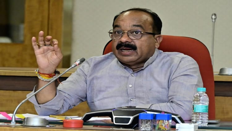 Chhattisgarh: बरसात से पहले अलर्ट मोड में सरकार, जलभराव रोकने और बाढ़ प्रबंधन को लेकर सख्त निर्देश