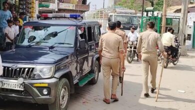 UP: 'मेरे बेटे के अपनी मां के साथ संबंध, उसे मार डाला', बाप ने किया कत्ल; शव को कमरे में बंद कर जड़ा ताला