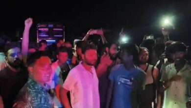 CG News: बेकाबू ट्रक ने राहगीरों को रौंदा, एक की मौत, नाराज ग्रामीणों ने पांच घंटे तक जशपुर-रांची NH 43 किया जाम