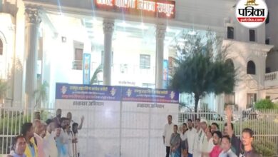 2022 में हंगामा, 2026 में विरोध! रायपुर निगम में यूजर चार्ज पर फिर गरमाई राजनीति, कांग्रेस-भाजपा आमने-सामने | Congress Protests User Charge Hike In Raipur Municipal Corporation