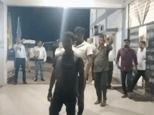 बिलासपुर: बांग्लादेशी संदेह में पकड़े गए 23 में से 18 भारतीय निकले, रायपुर डिटेंशन सेंटर से रिहा