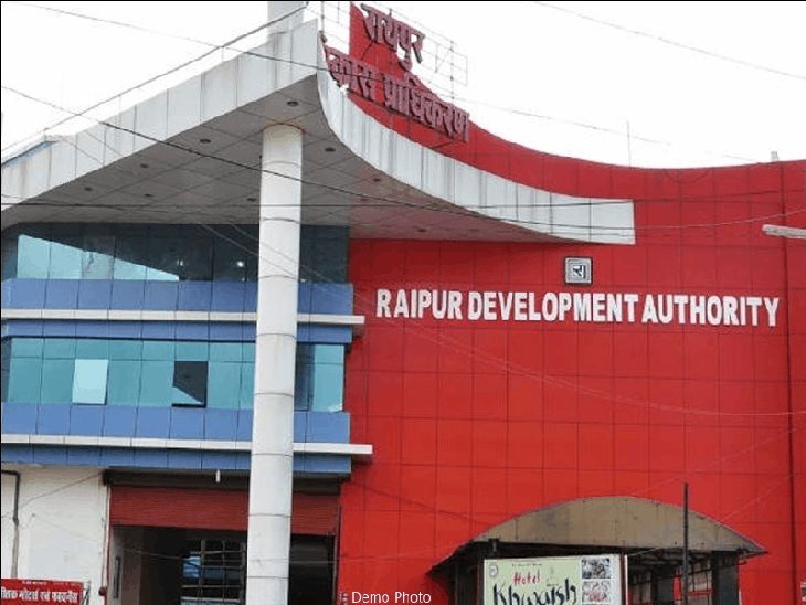 भूपेश बघेल ने RDA जमीन आवंटन विवाद पर वन मंत्री केदार कश्यप को घेरा, महंगाई और धर्मांतरण समेत कई मुद्दों पर सरकार से जवाब मांगा